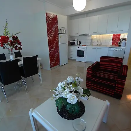 Diamond Apartments Agios Konstantinos  Exterior photo
